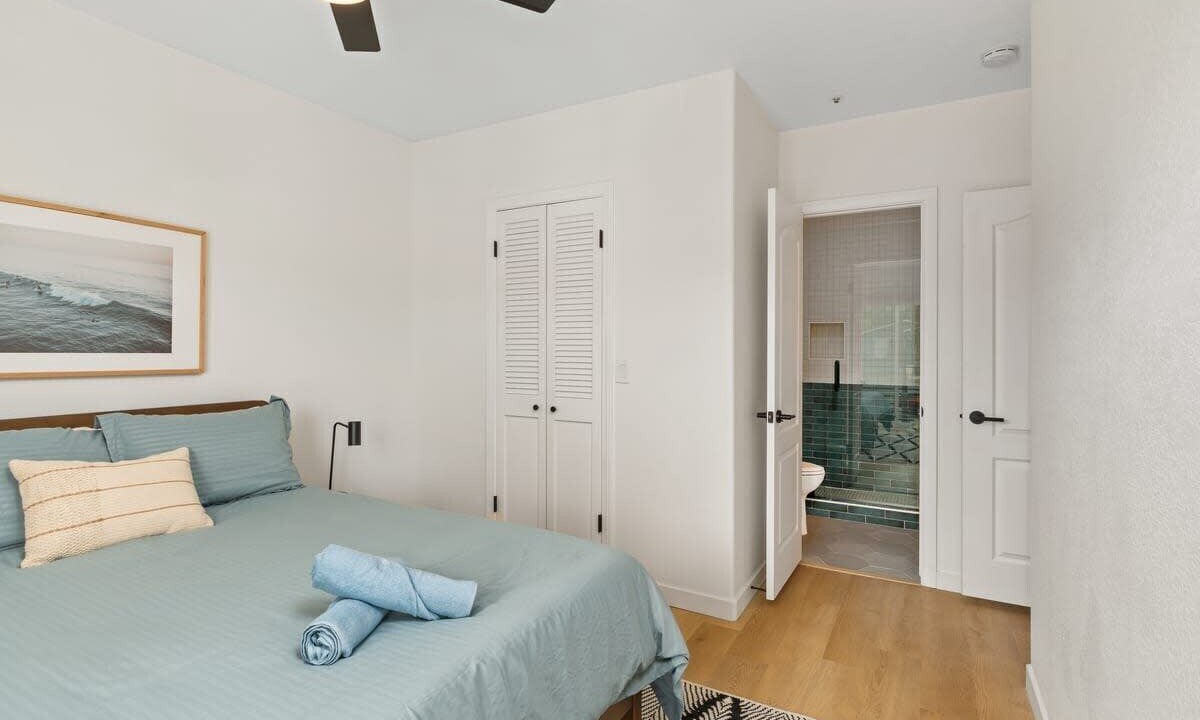 Photo of Bedroom in Olde Solana Beach