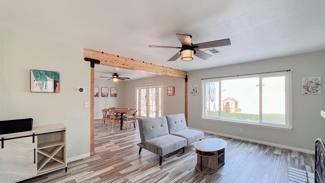 Photo of Livingroom in Summerlin