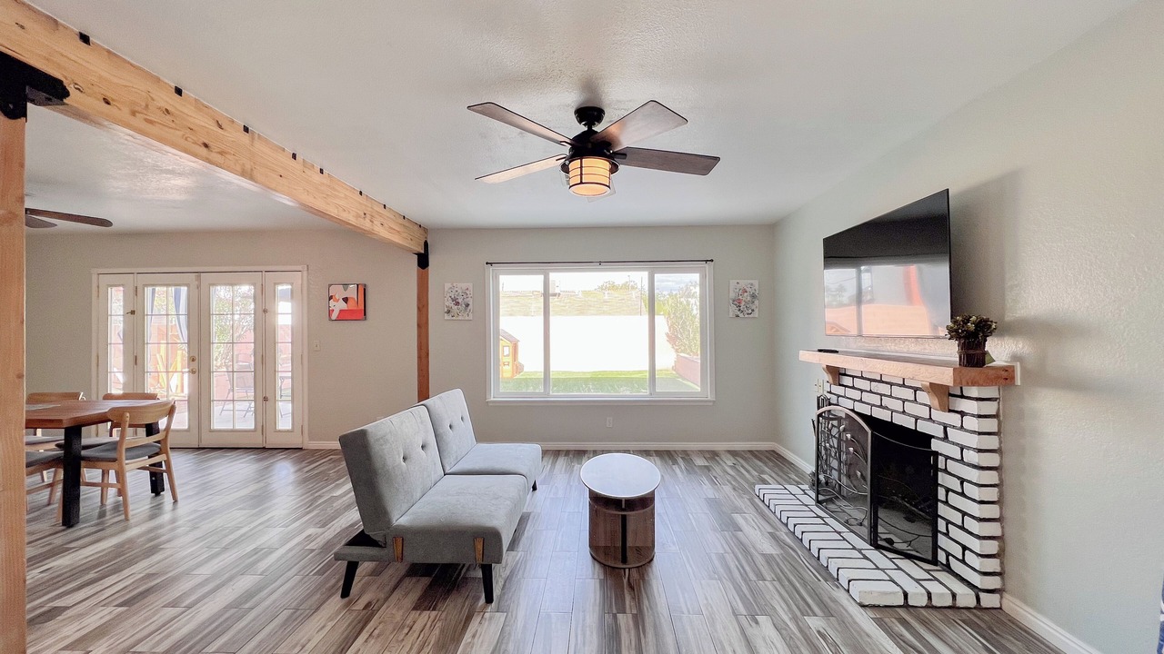 Photo of Livingroom in Summerlin