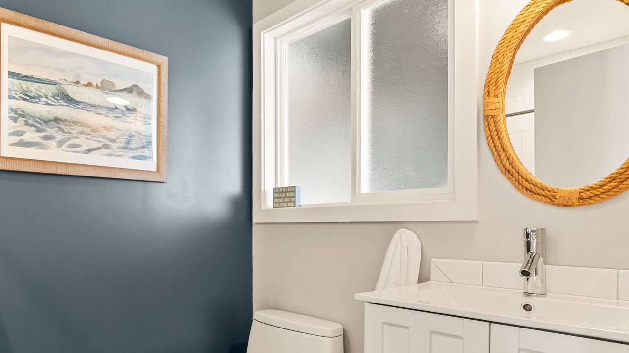 Photo of Bathroom in Rockaway Beach