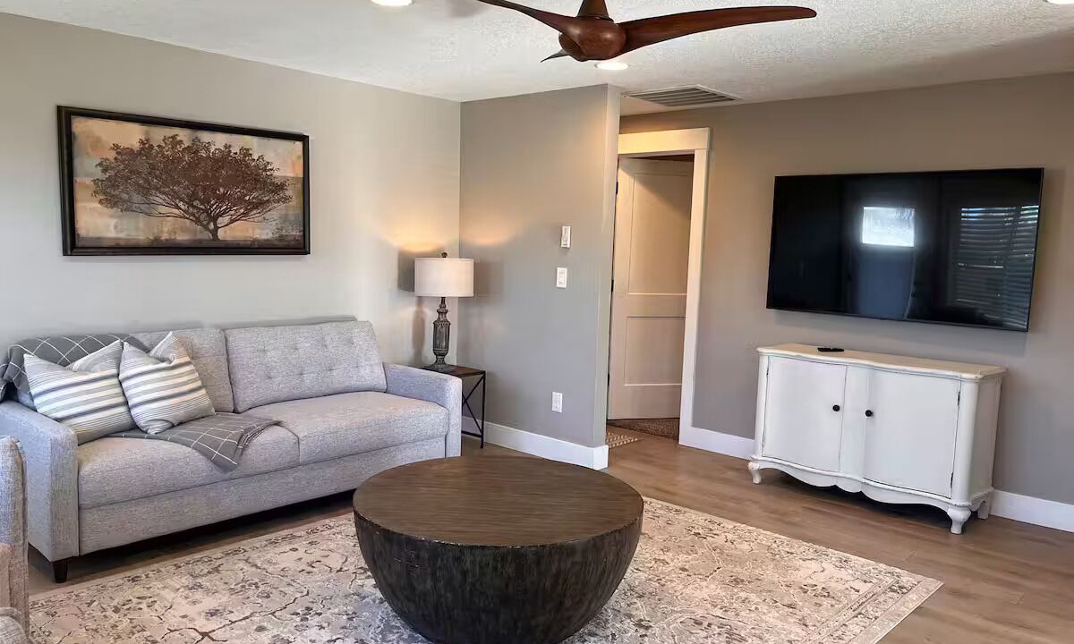 Photo of Livingroom in Battle Ground