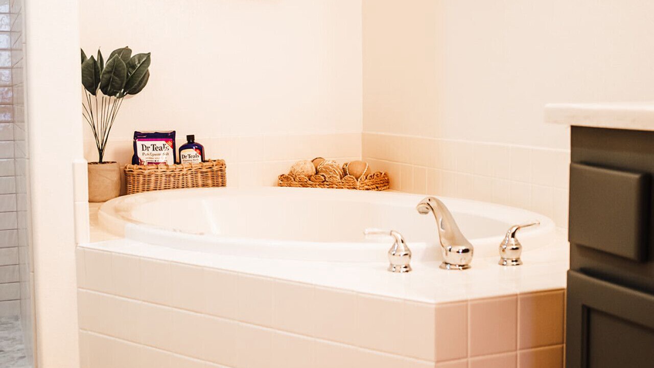 Photo of Bathroom in Klamath Falls