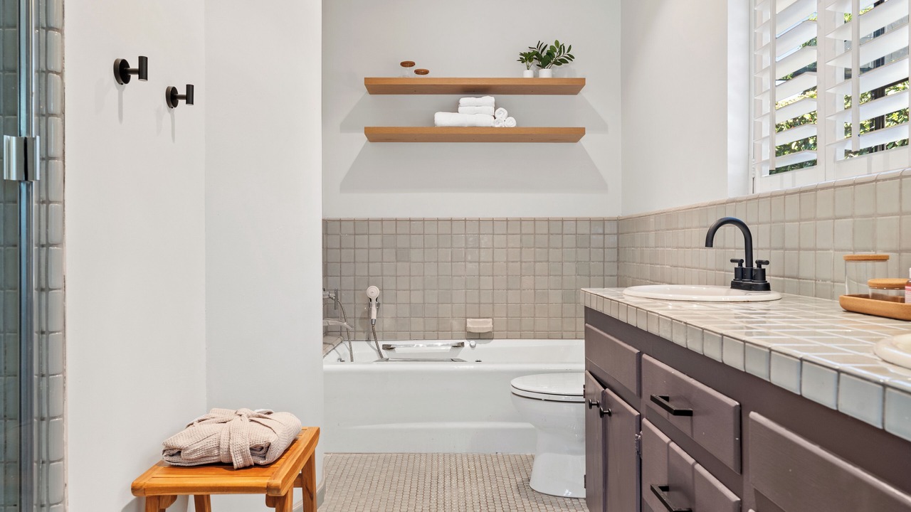Photo of Bathroom in Hillcrest