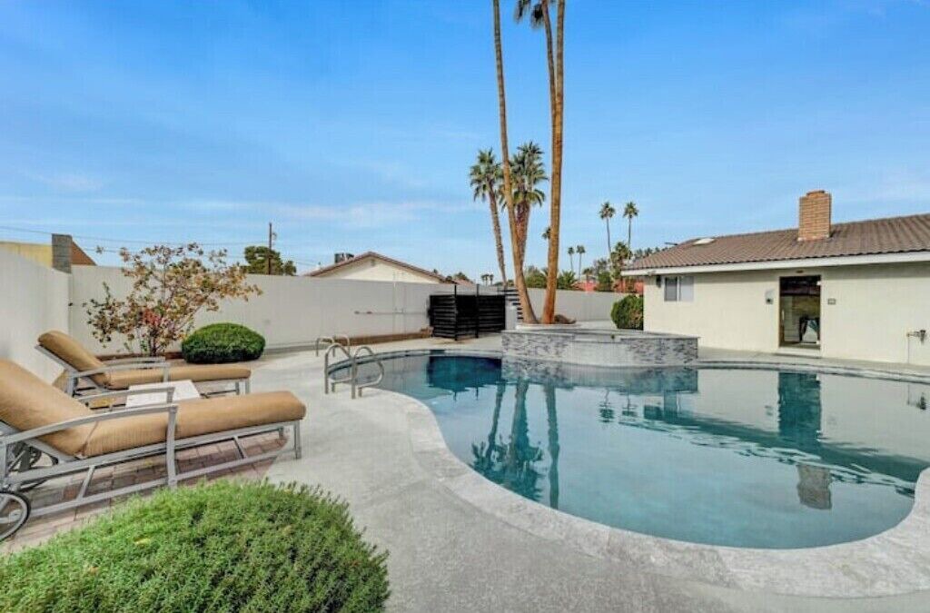 Photo of Outdoor in Spring Valley