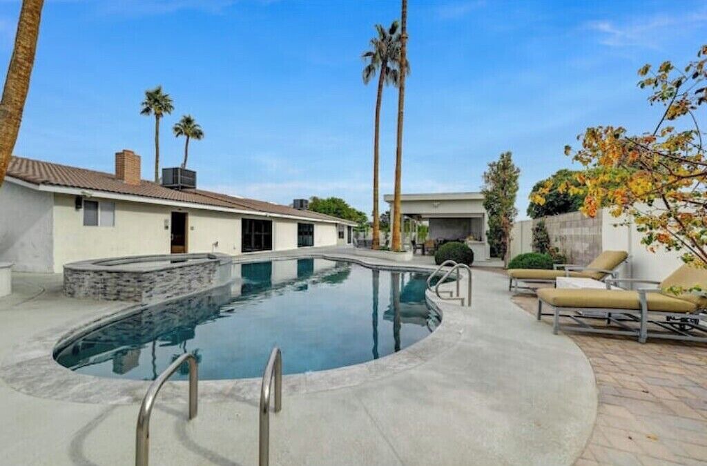 Photo of Outdoor in Spring Valley