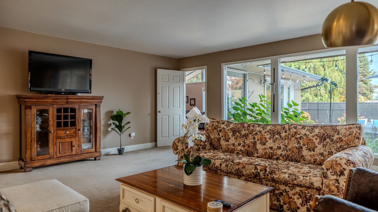 Photo of Livingroom in Wenatchee