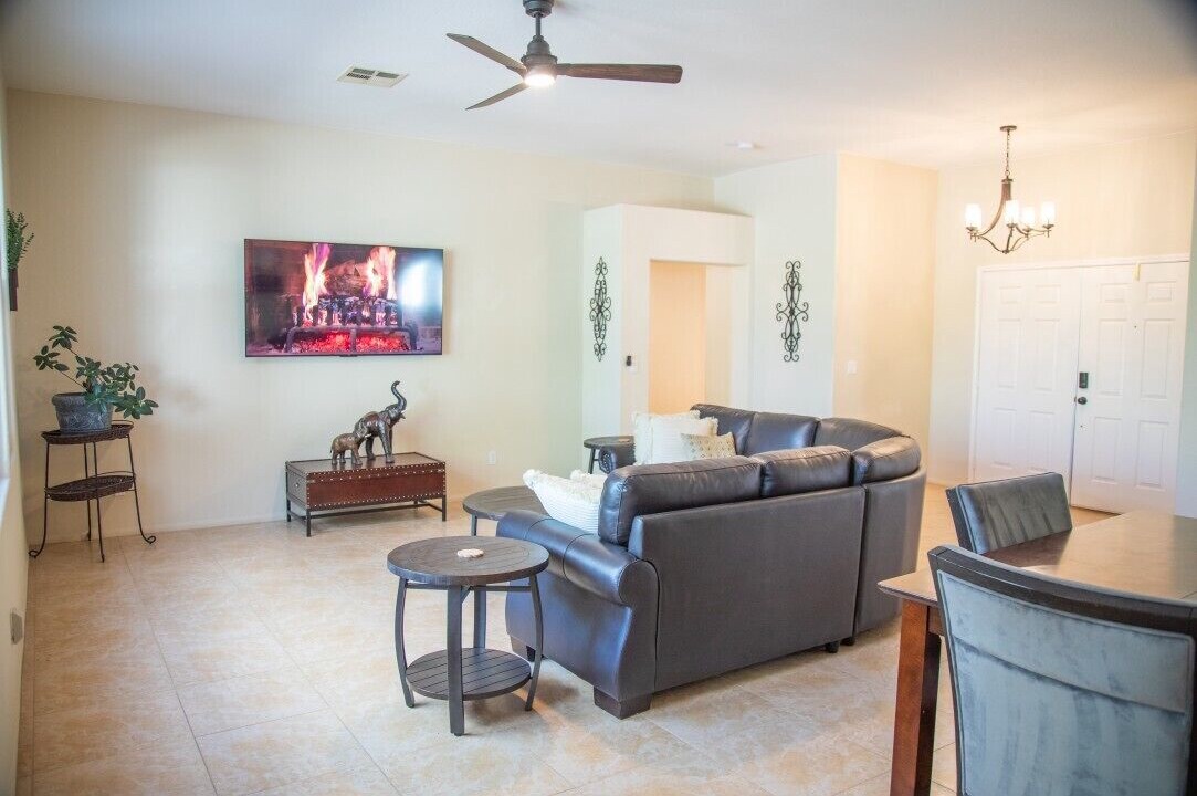 Photo of Livingroom in Centennial Hills