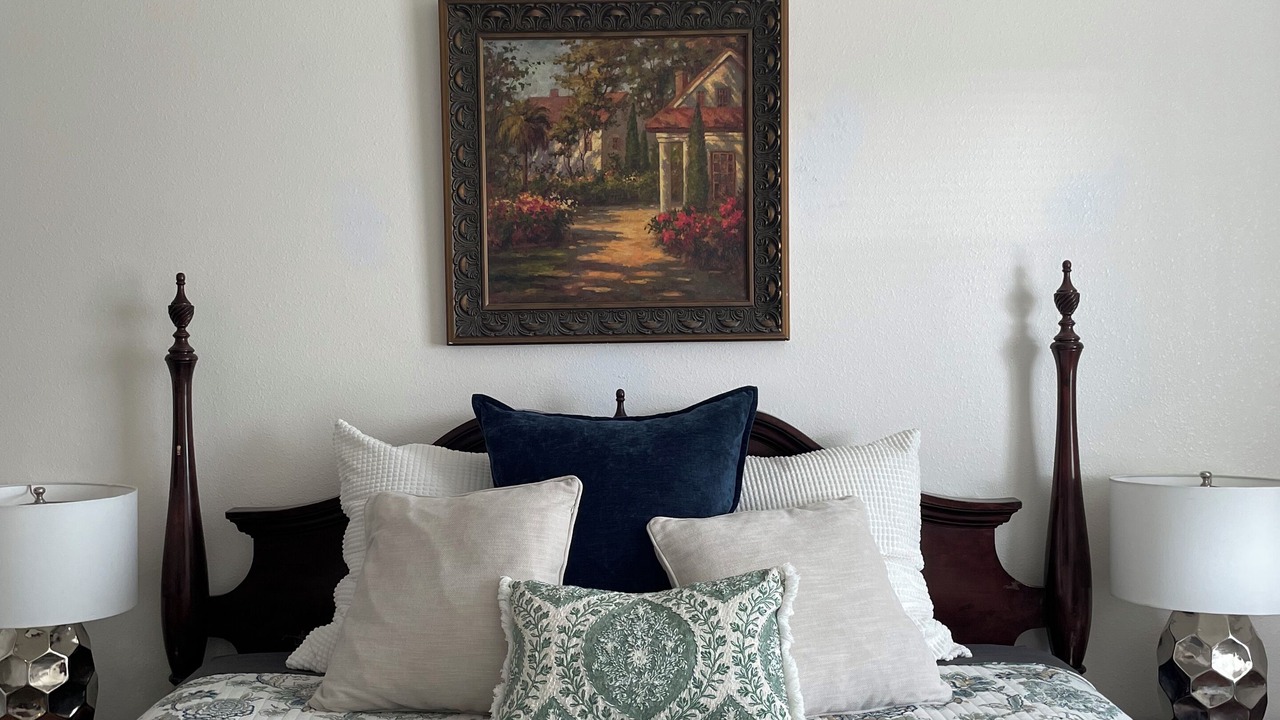Photo of Bedroom in Glendale