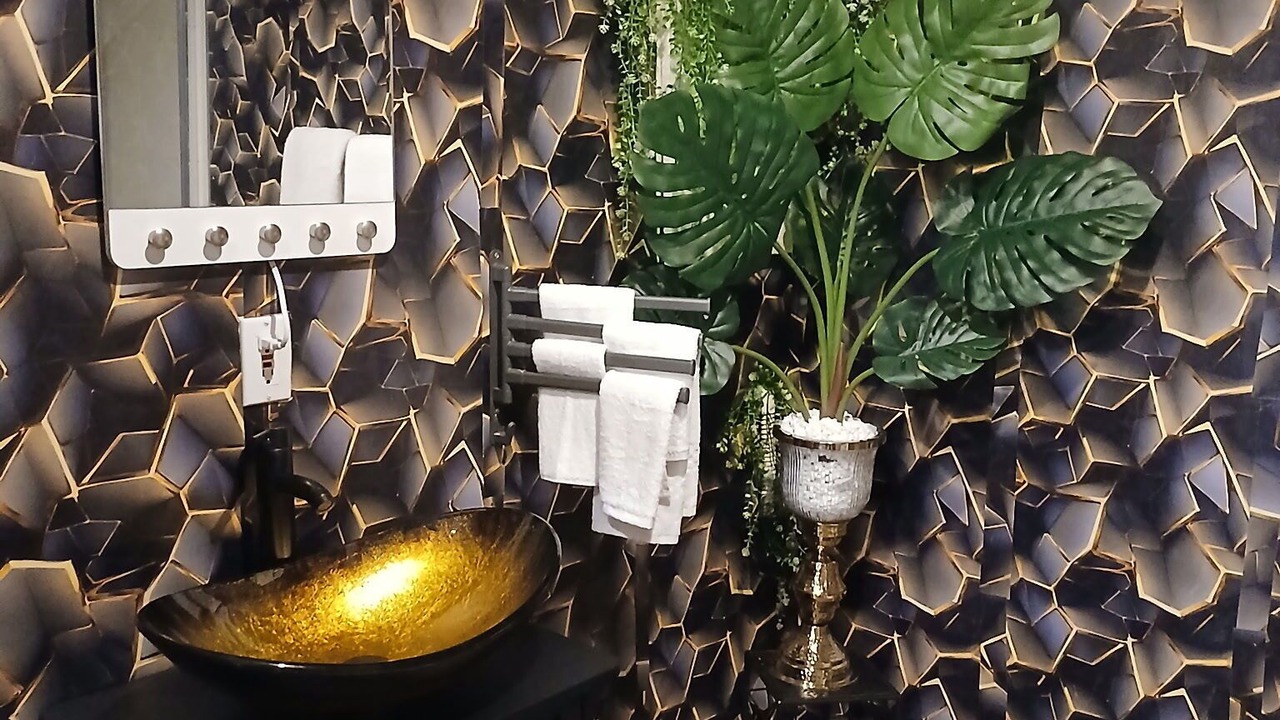 Photo of Bathroom in Canyon Gate