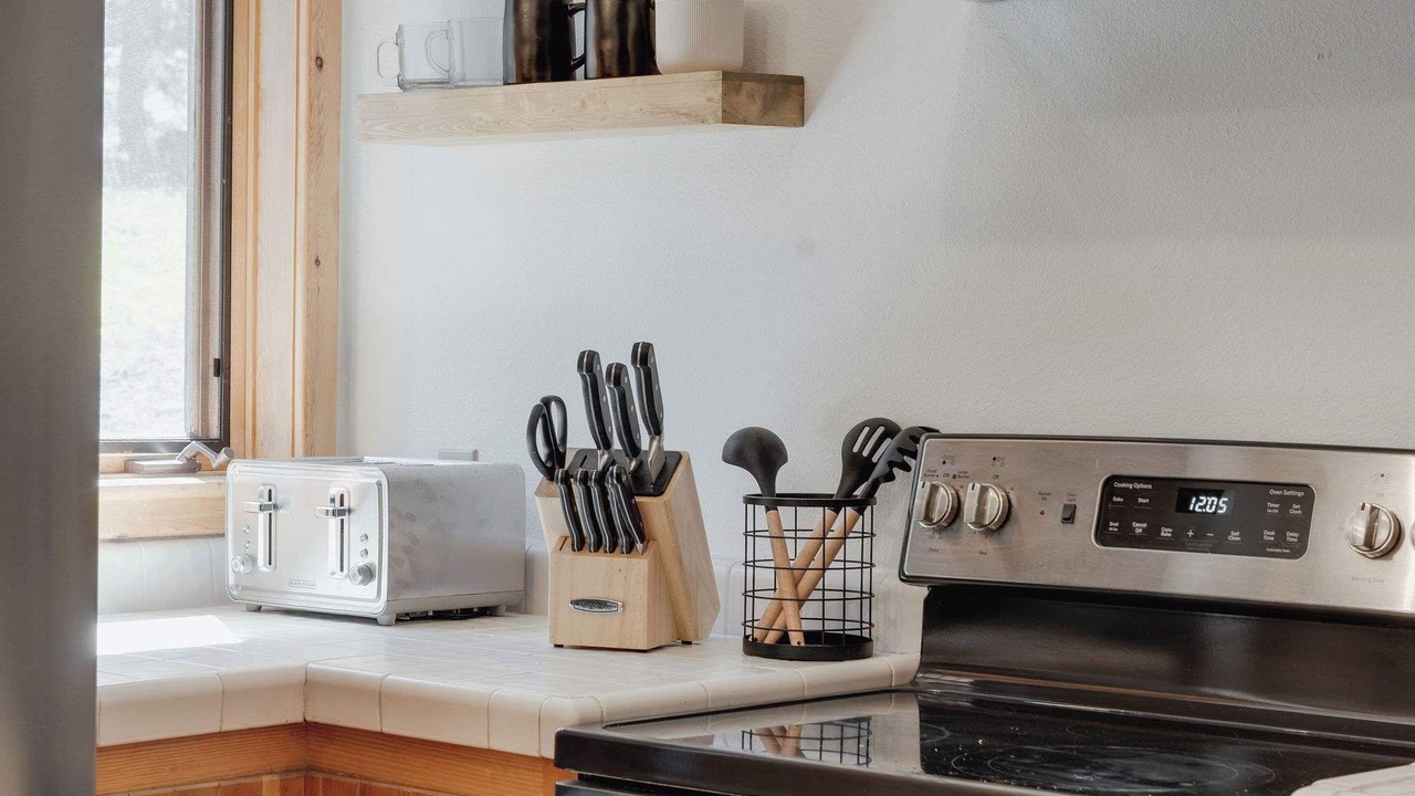 Photo of Kitchen in Alpine Meadows