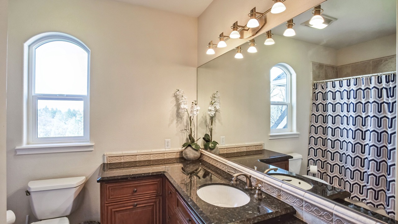 Photo of Bathroom in Bella Vista