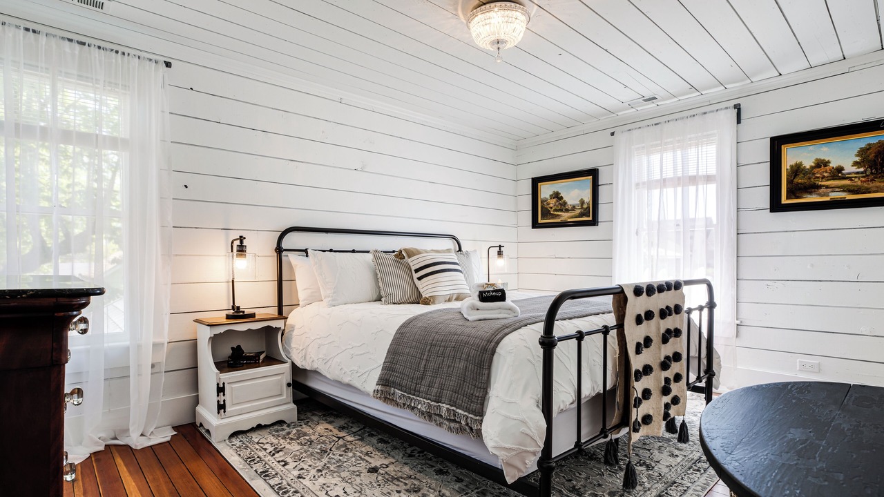 Photo of Bedroom in Carlton