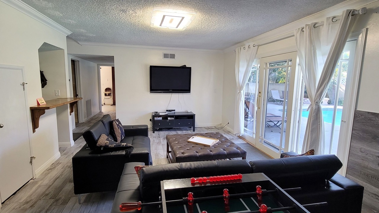 Photo of Livingroom in Hermosa Village