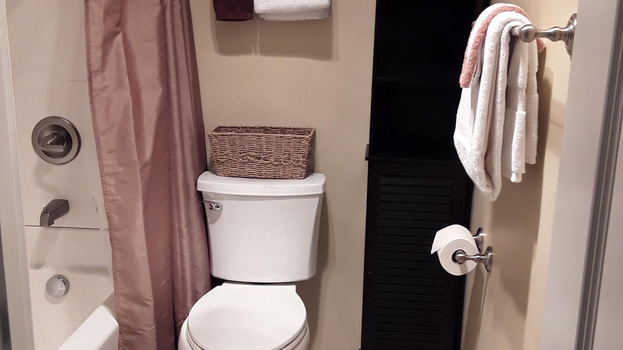 Photo of Bathroom in Lincoln City
