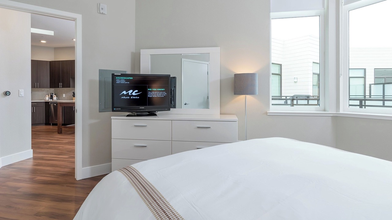 Photo of Bedroom in Shoreline West