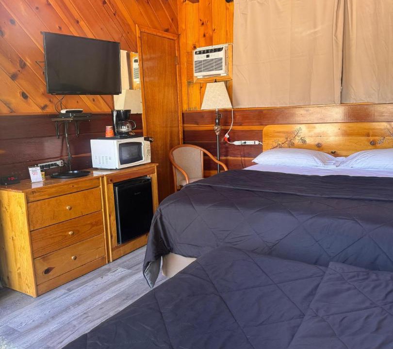 Photo of Bedroom in Walker