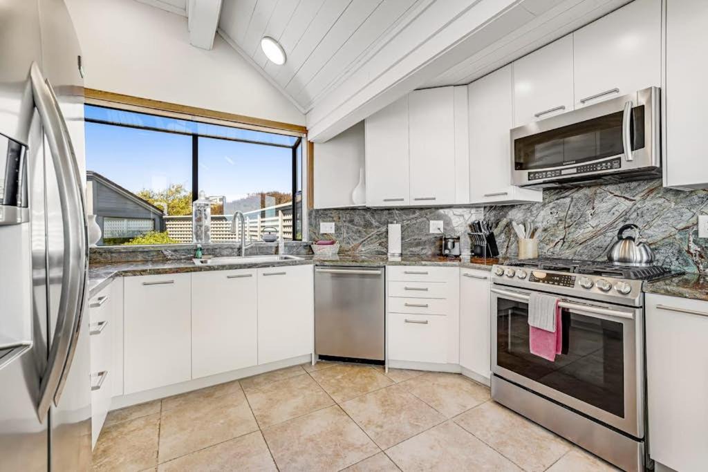 Photo of Kitchen in Bodega Bay