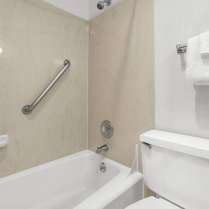 Photo of Bathroom in Ocean Shores