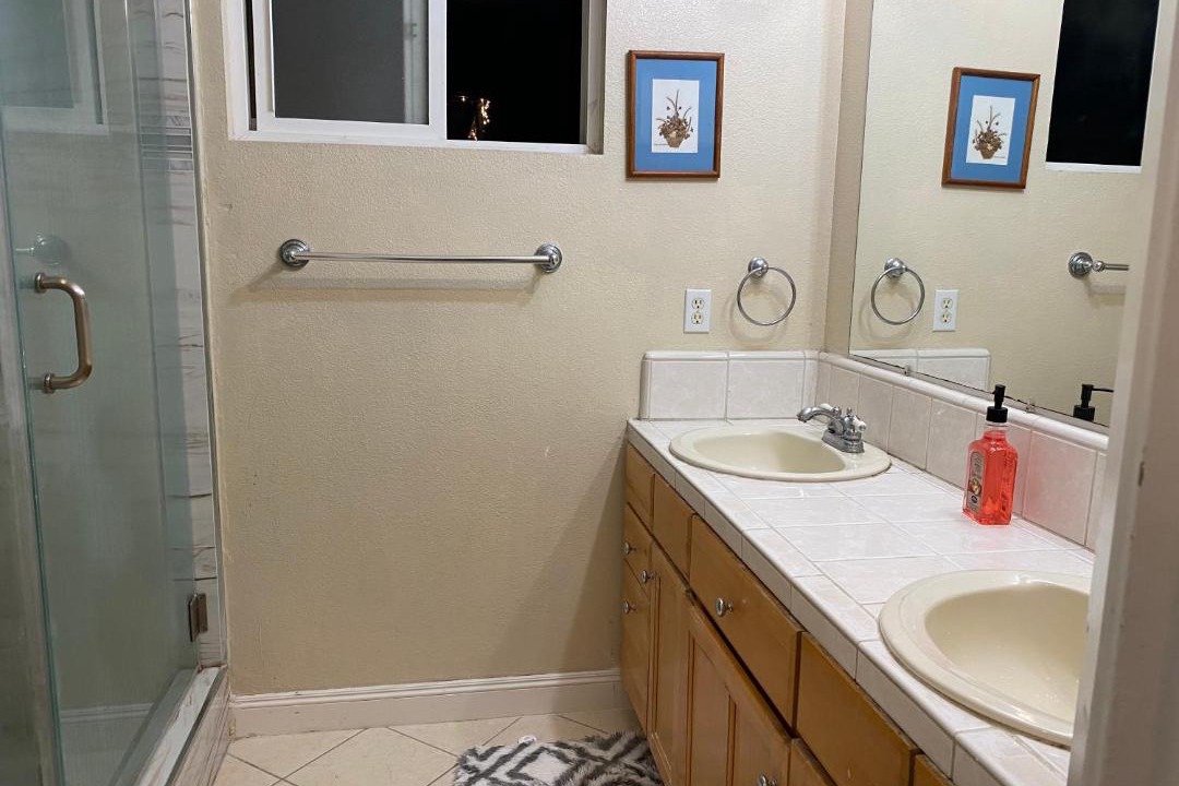 Photo of Bathroom in Burbank