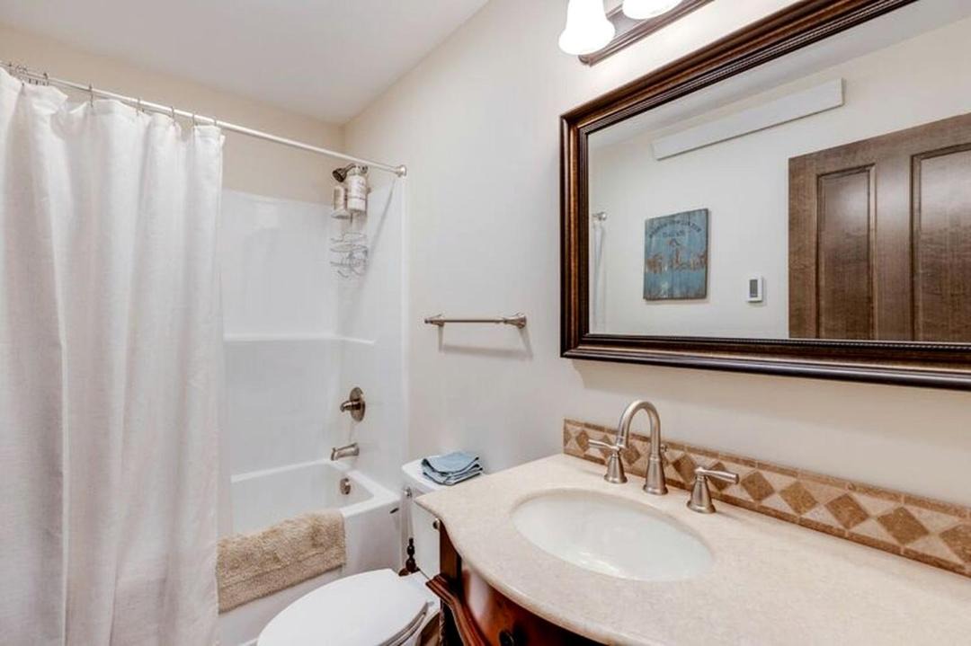 Photo of Bathroom in Warnick