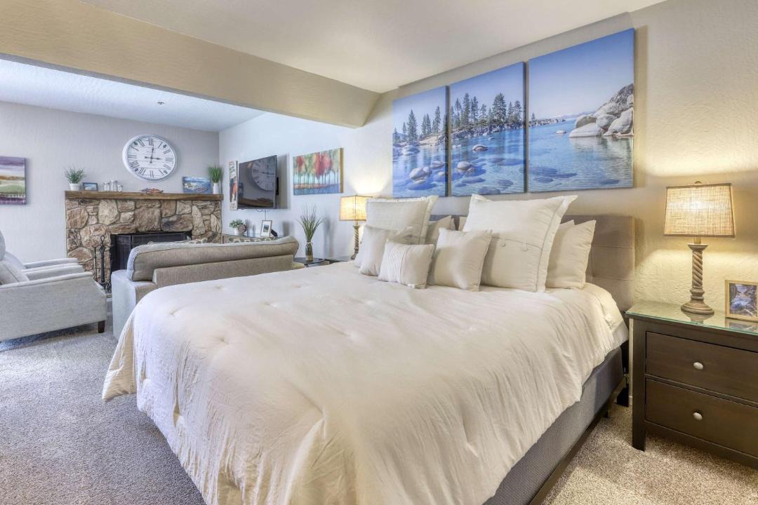 Photo of Bedroom in Tahoe Village