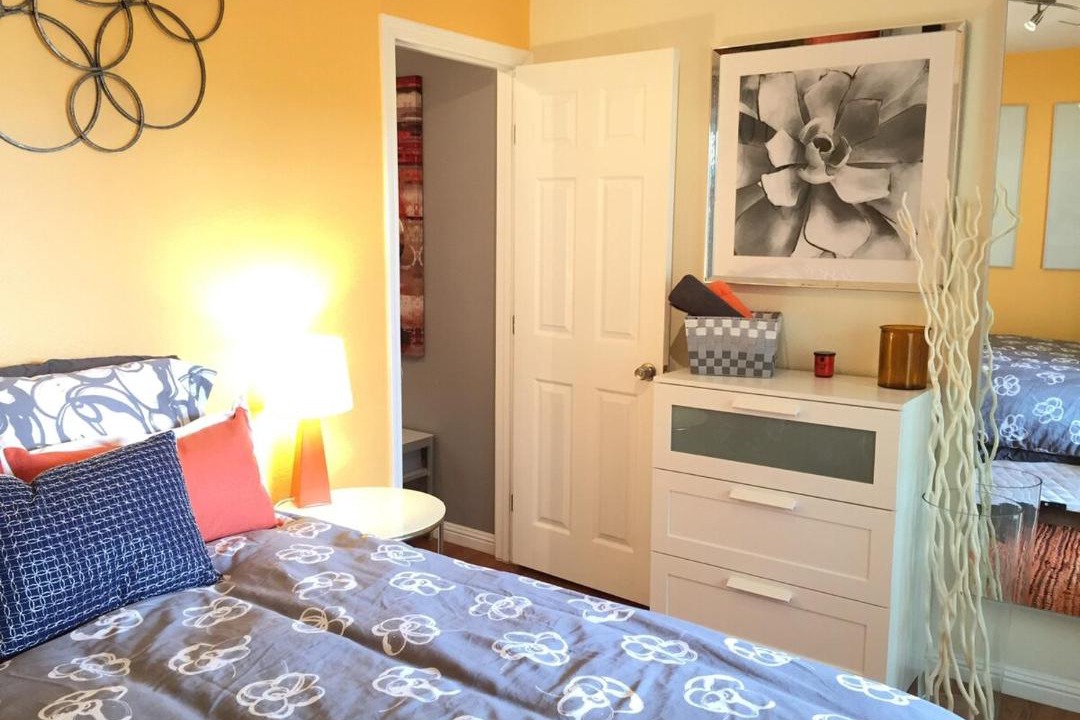 Photo of Bedroom in Mission Beach