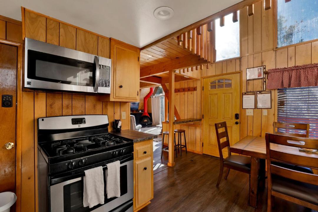 Photo of Kitchen in Upper Moonridge