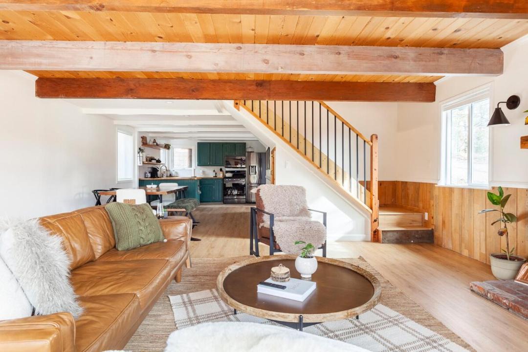 Photo of Livingroom in Arrowbear Lake
