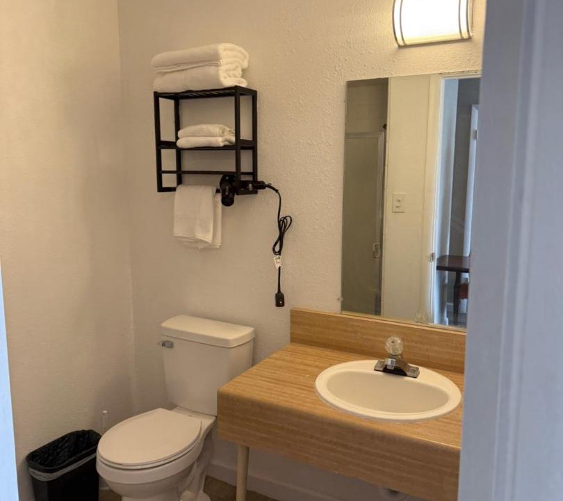 Photo of Bathroom in Susanville