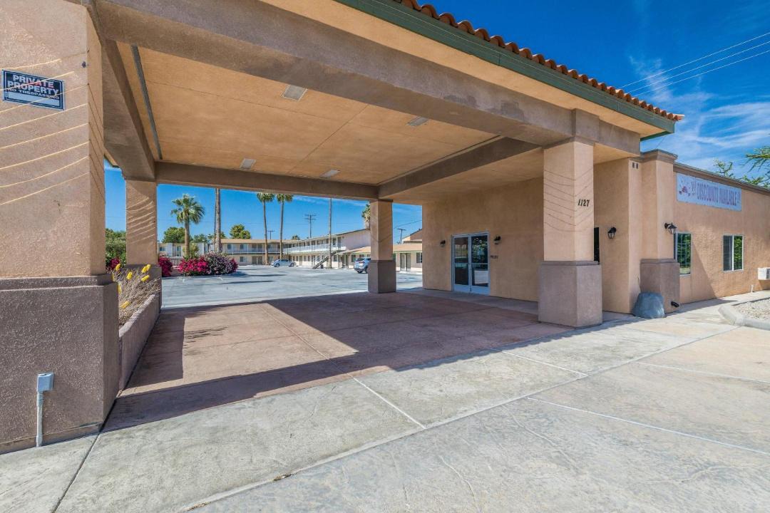 Photo of Others in Blythe