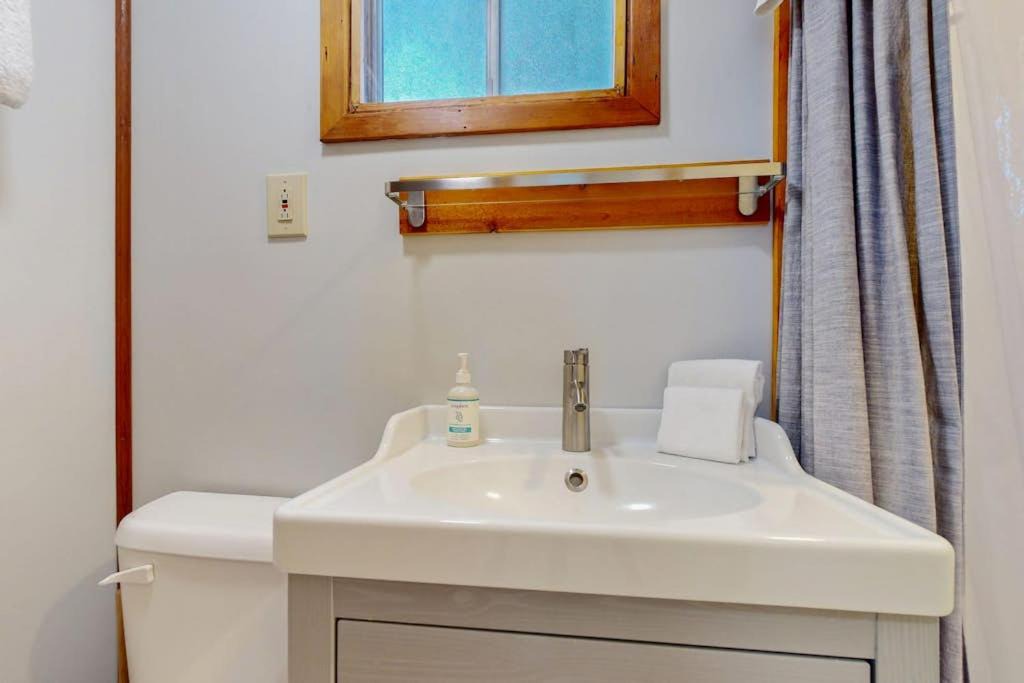 Photo of Bathroom in Government Camp