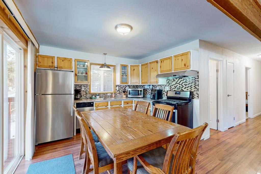 Photo of Kitchen in Tahoe Paradise