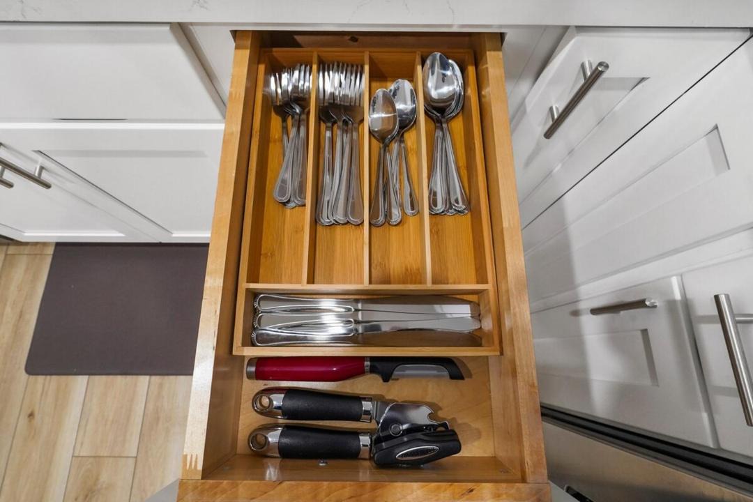 Photo of Kitchen in Alamitos Beach