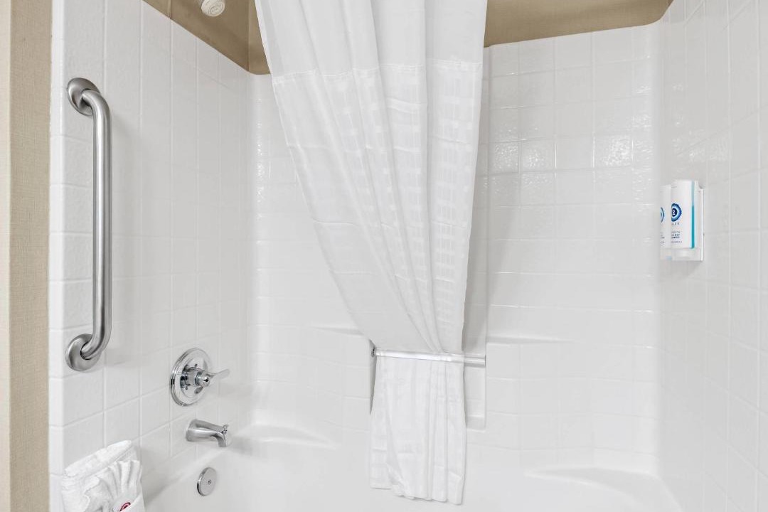 Photo of Bathroom in Albany