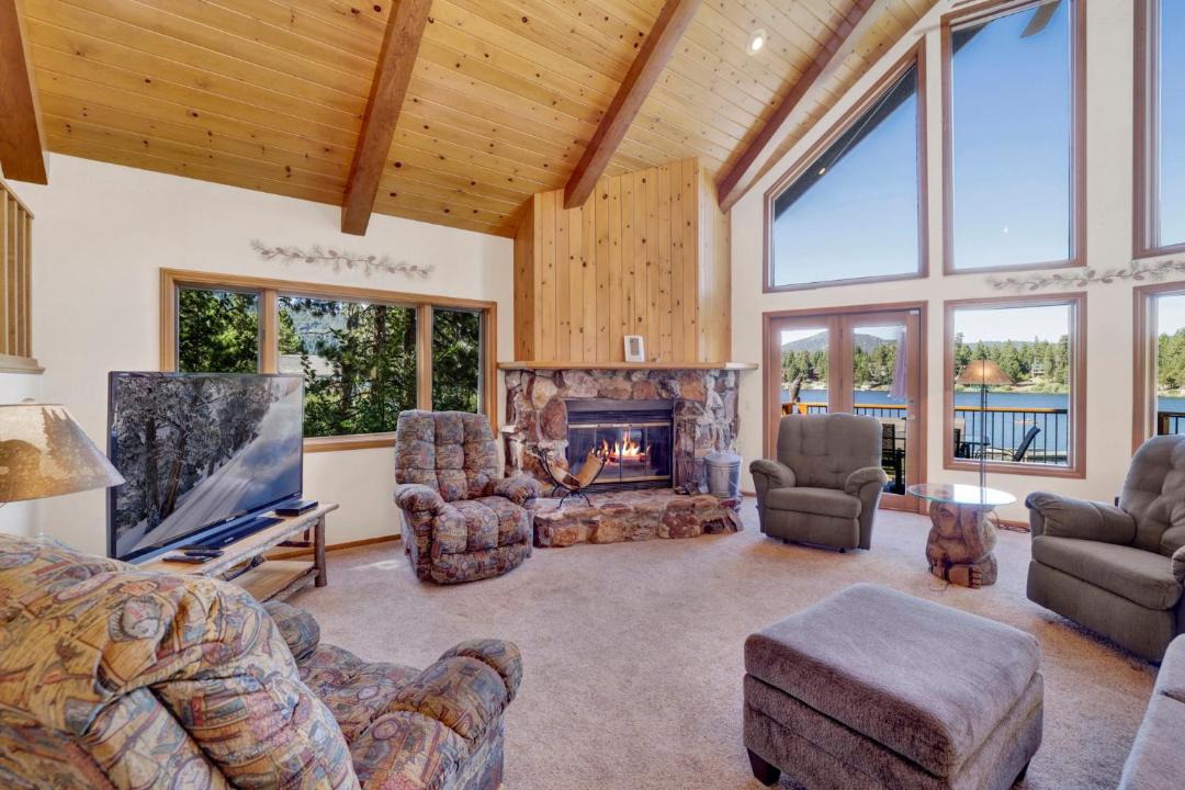 Photo of Livingroom in Boulder Bay