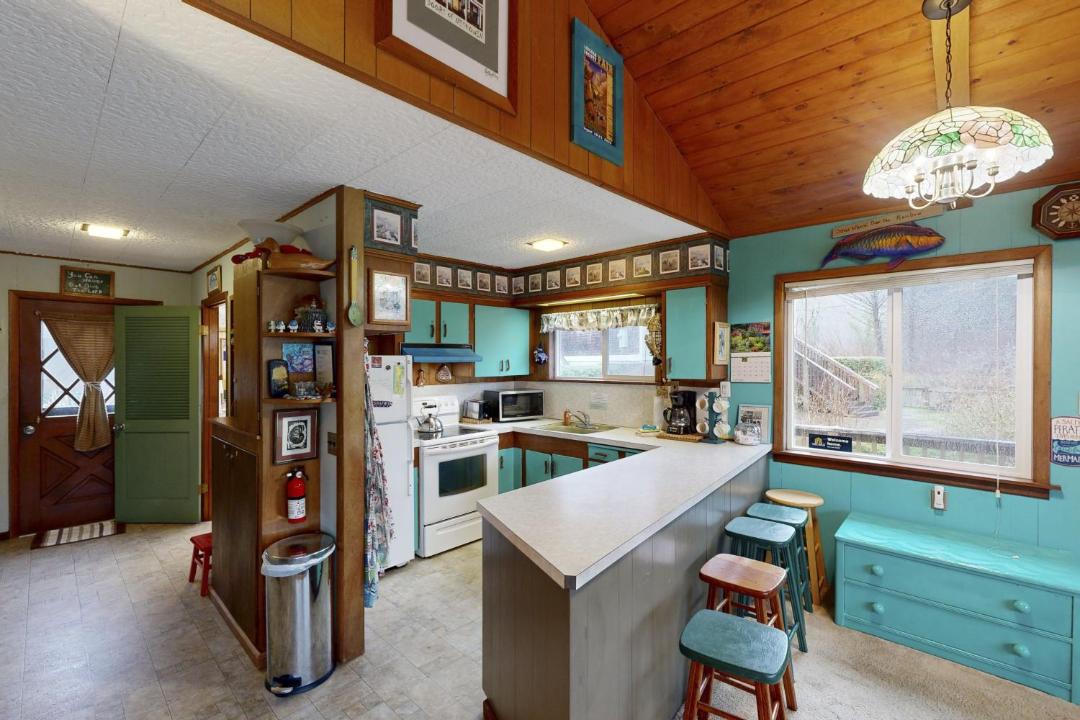 Photo of Kitchen in Neskowin