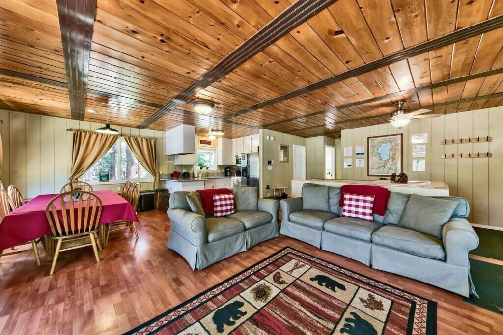Photo of Others in Country Club Estates