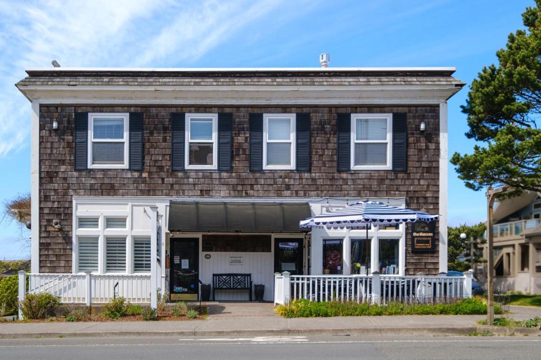 Photo of Others in Downtown Cannon Beach