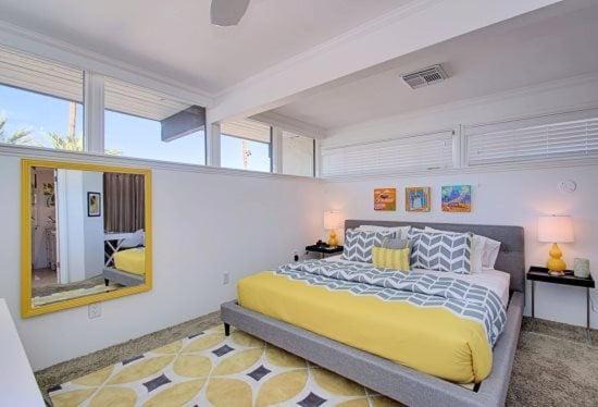 Photo of Bedroom in Twin Palms