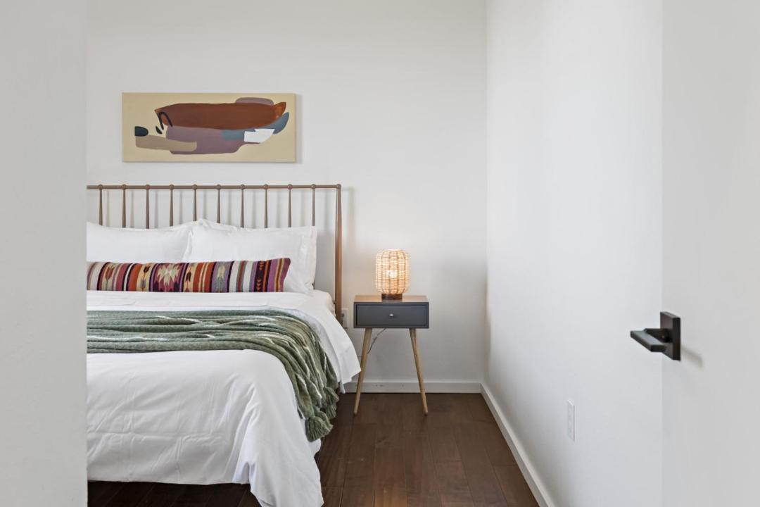 Photo of Bedroom in Downtown