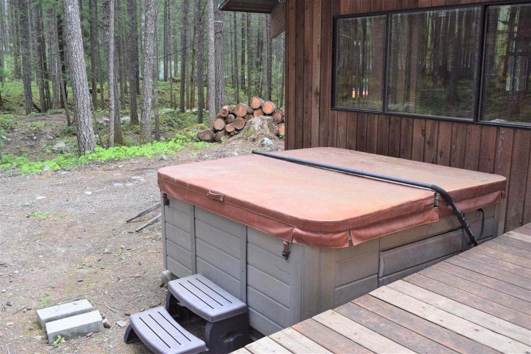 Photo of Others in Packwood