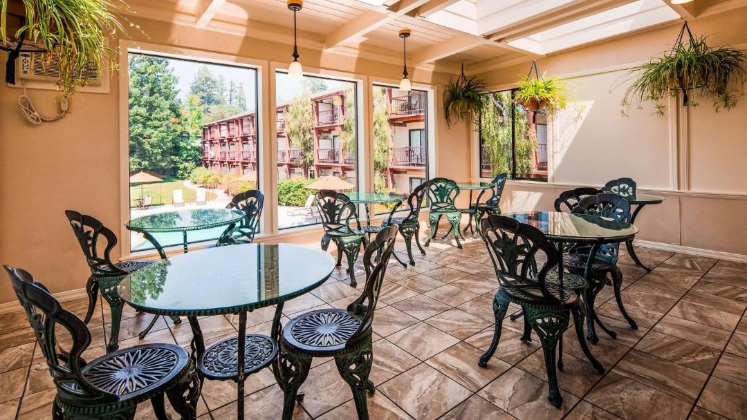Photo of Patio Balcony in Garberville