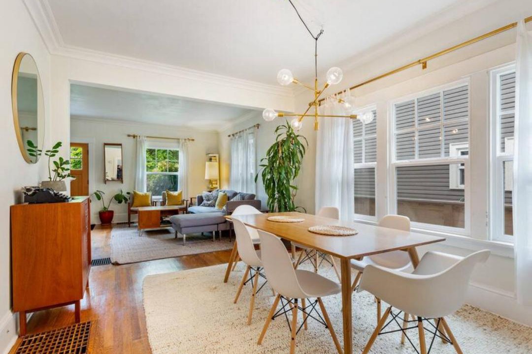 Photo of Livingroom in Ladd's Addition