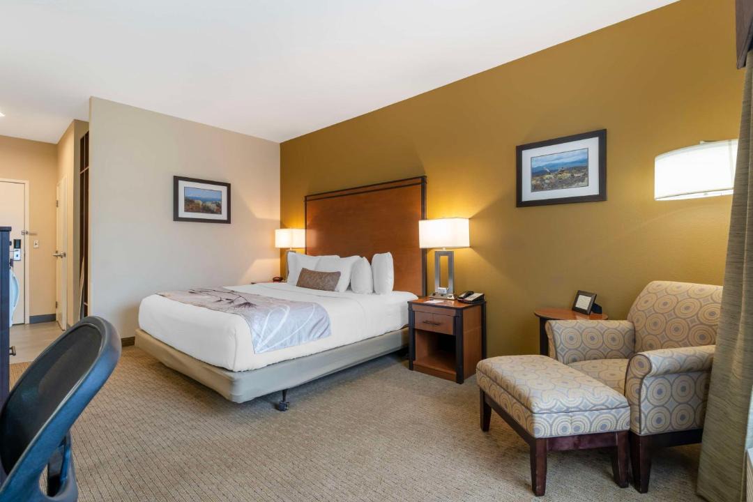 Photo of Bedroom in Boyd Acres