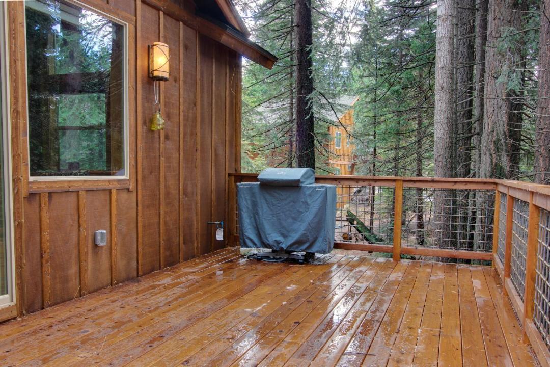 Photo of Patio Balcony in Tahoma