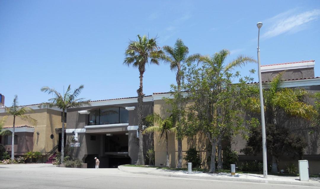 Photo of Others in East Manhattan Beach