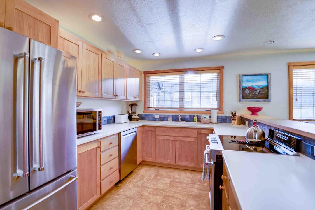 Photo of Kitchen in Shorepine Village