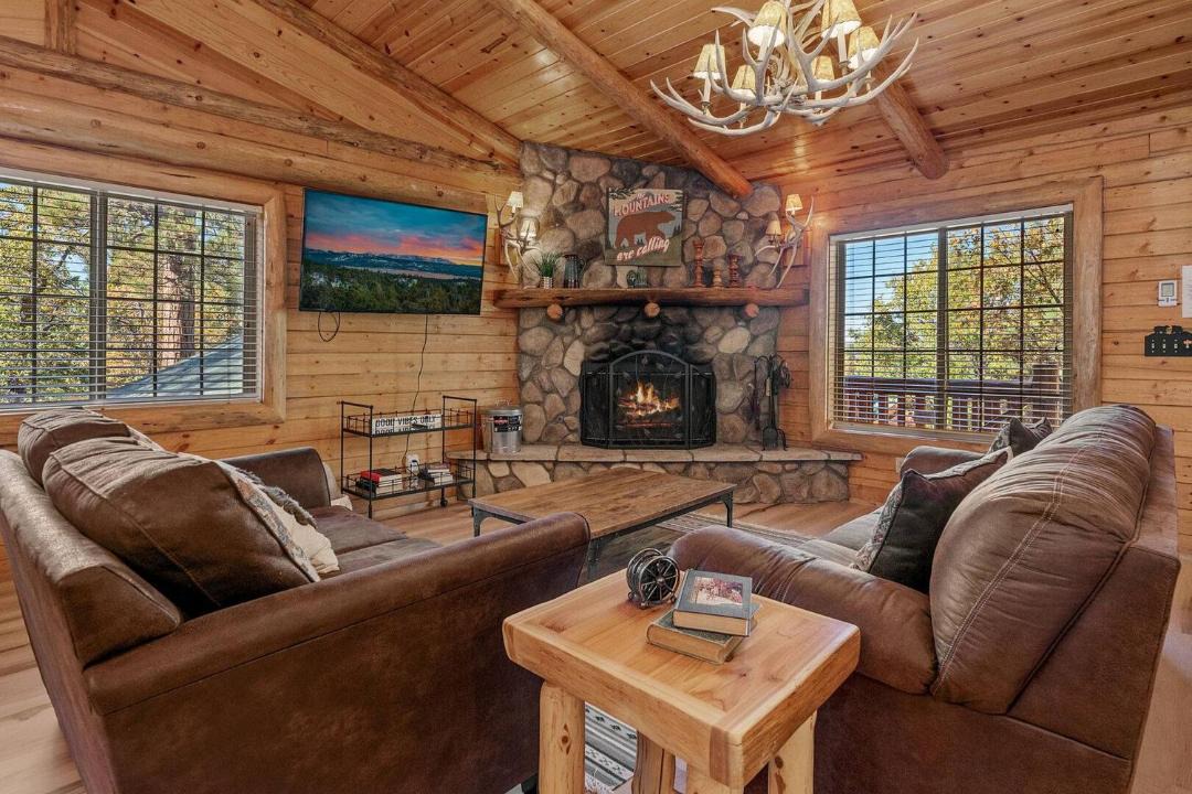 Photo of Livingroom in Upper Moonridge