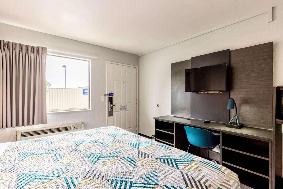 Photo of Bedroom in Aviara