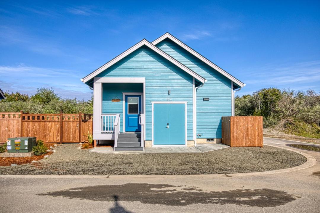 Photo of Others in Ocean Shores